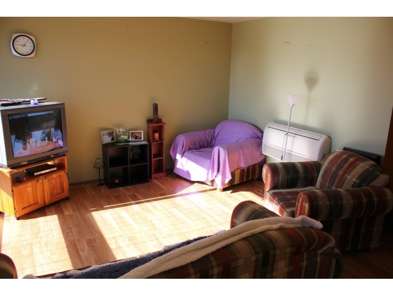 4 Middlemiss Place, Bathurst NSW 2795