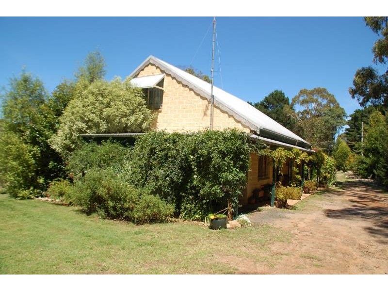 380 Yetholme Drive, Bathurst NSW 2795