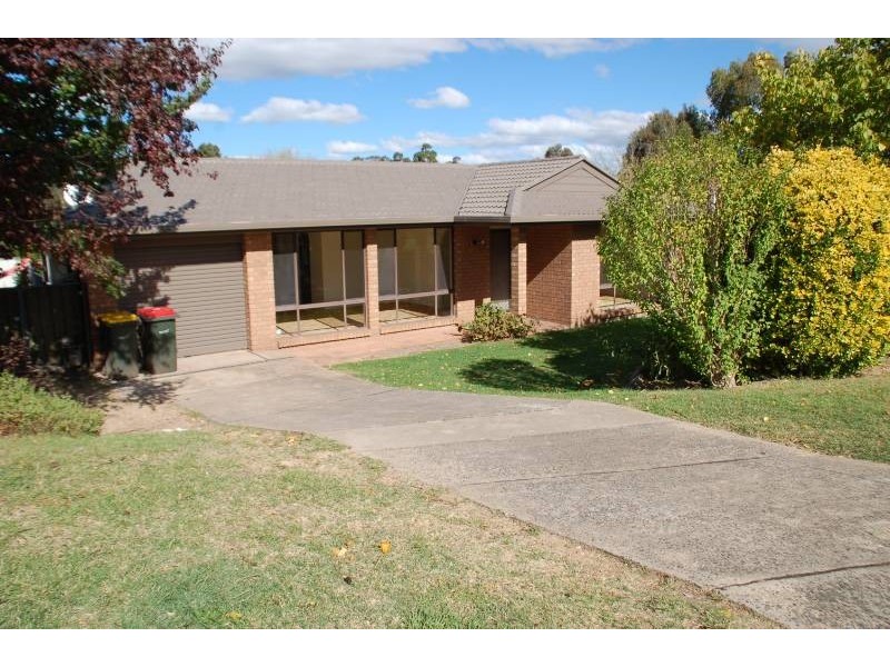 14 Scotford Place, Bathurst NSW 2795