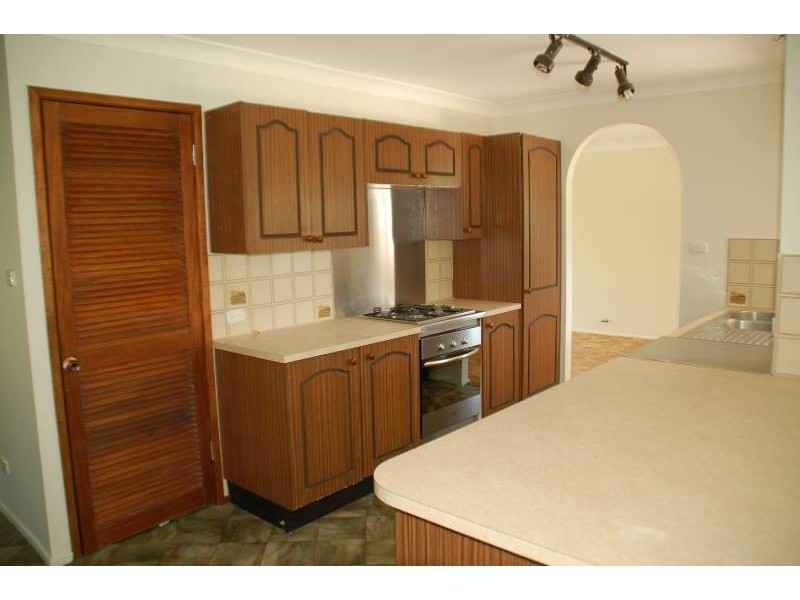 14 Scotford Place, Bathurst NSW 2795