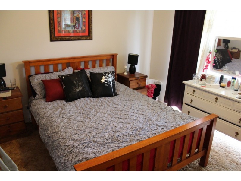 14 Scotford Place, Bathurst NSW 2795