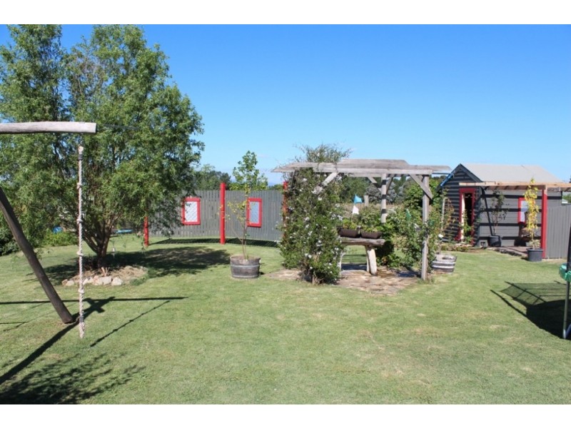 10 Hamilton Street, Bathurst NSW 2795