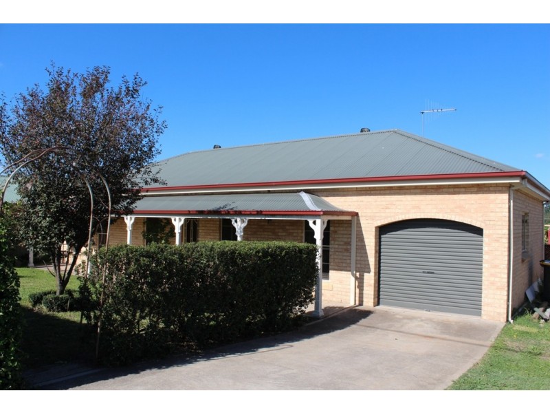 10 Hamilton Street, Bathurst NSW 2795