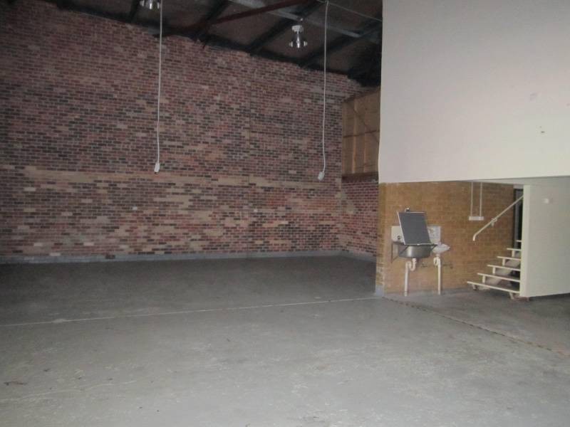 241 George St, Bathurst NSW 2795