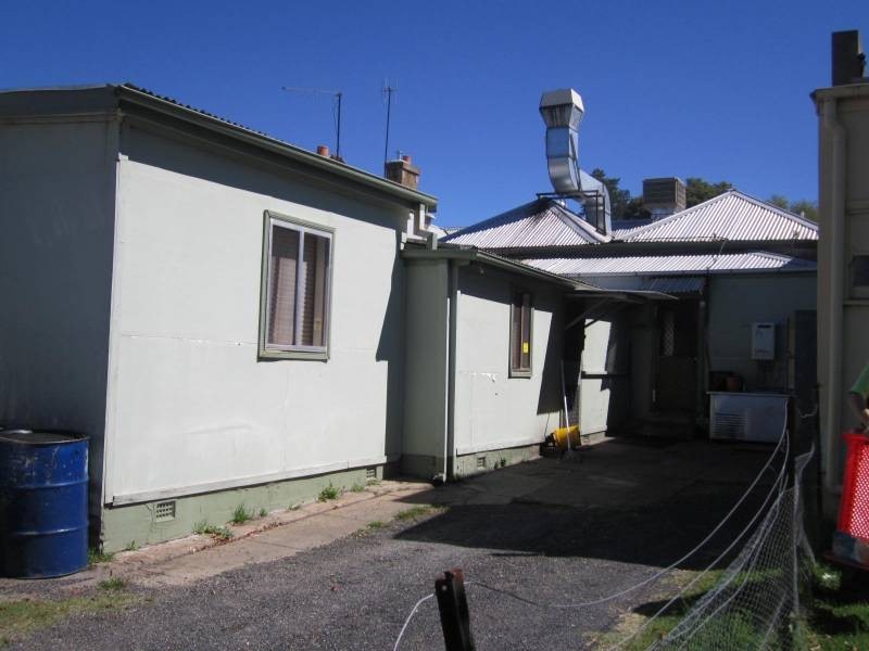 254 Stewart, Bathurst NSW 2795