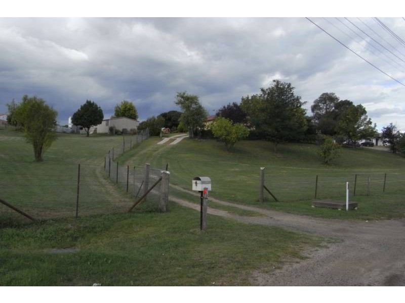 58 Lee Street, Bathurst NSW 2795