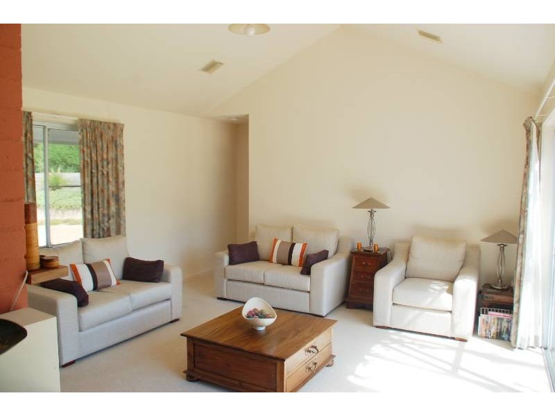 76 Windemere Road, Bathurst NSW 2795
