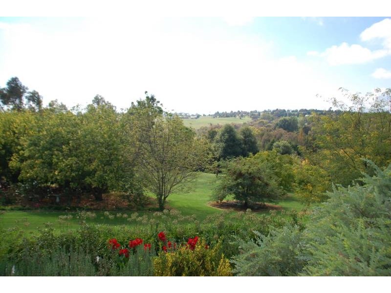 76 Windemere Road, Bathurst NSW 2795