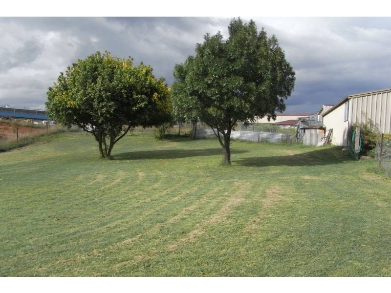 58 Lee Street, Bathurst NSW 2795