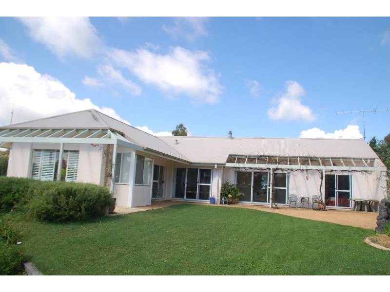 76 Windemere Road, Bathurst NSW 2795