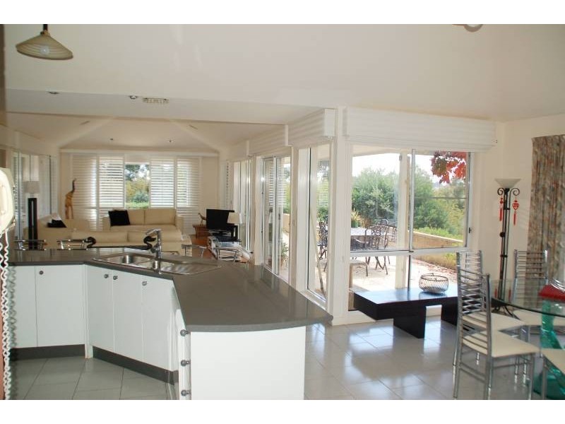 76 Windemere Road, Bathurst NSW 2795