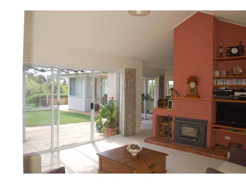 76 Windemere Road, Bathurst NSW 2795
