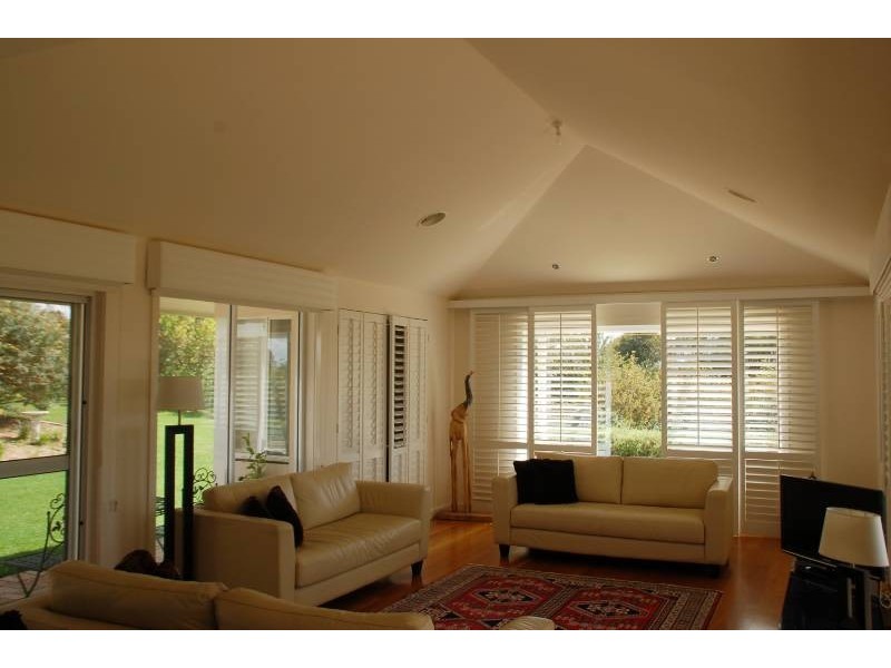 76 Windemere Road, Bathurst NSW 2795