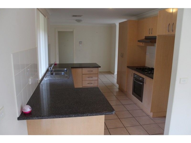 44A Kurumben Place, Bathurst NSW 2795