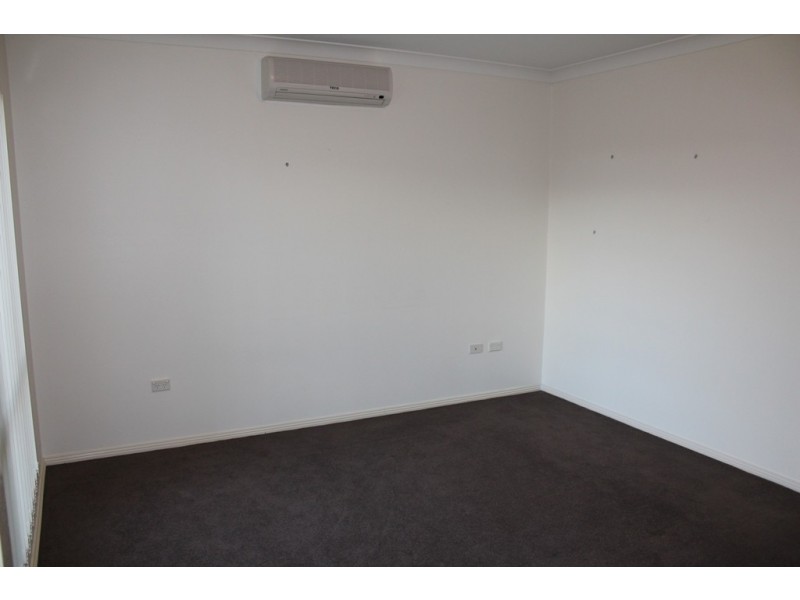 44A Kurumben Place, Bathurst NSW 2795