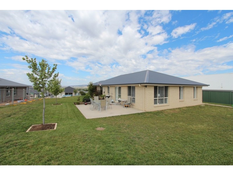 28 Marriott Avenue, Kelso NSW 2795