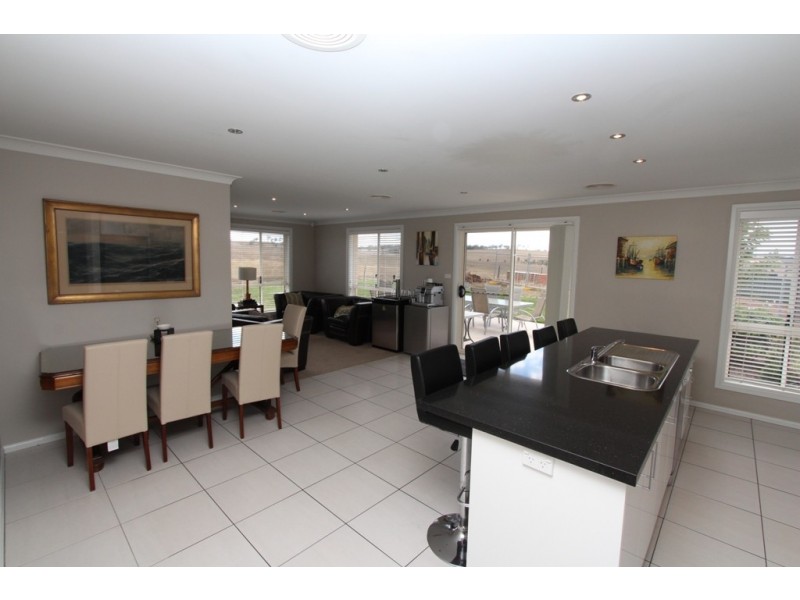 28 Marriott Avenue, Kelso NSW 2795