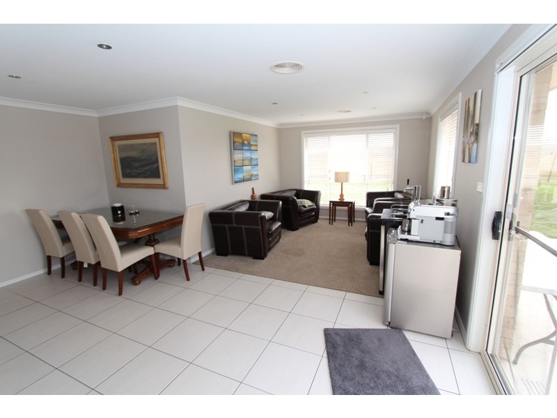 28 Marriott Avenue, Kelso NSW 2795