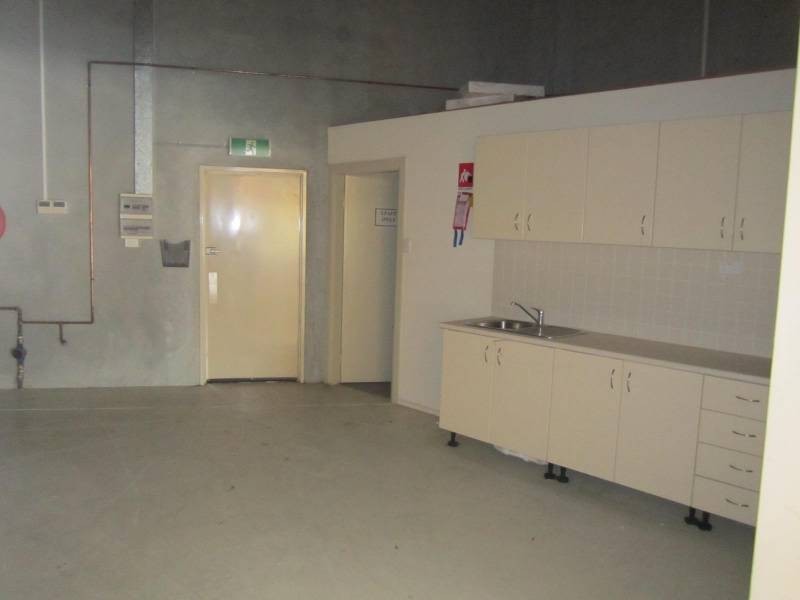 Shop 2 14 Stockland Dr, Bathurst NSW 2795