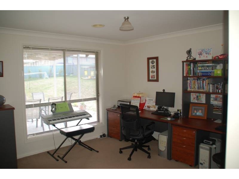 23 Federation Drive, Bathurst NSW 2795