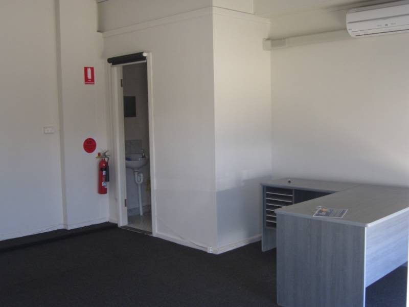 238a Howick Street, Bathurst NSW 2795