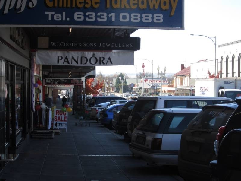 2/71 William, Bathurst NSW 2795