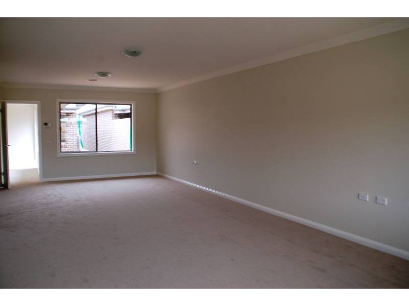 9/190 Gilmour Street, Bathurst NSW 2795