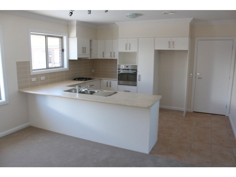 12/190 Gilmour Street, Bathurst NSW 2795