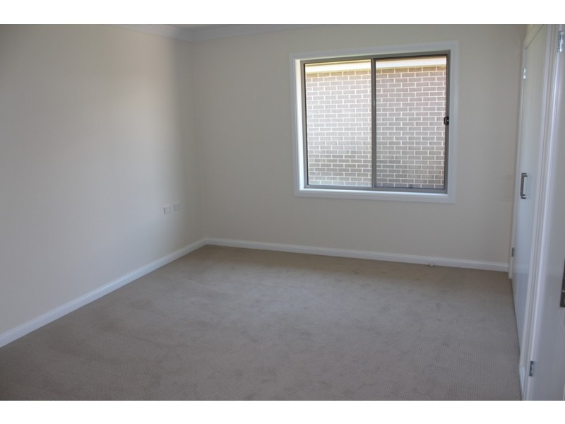 12/190 Gilmour Street, Bathurst NSW 2795