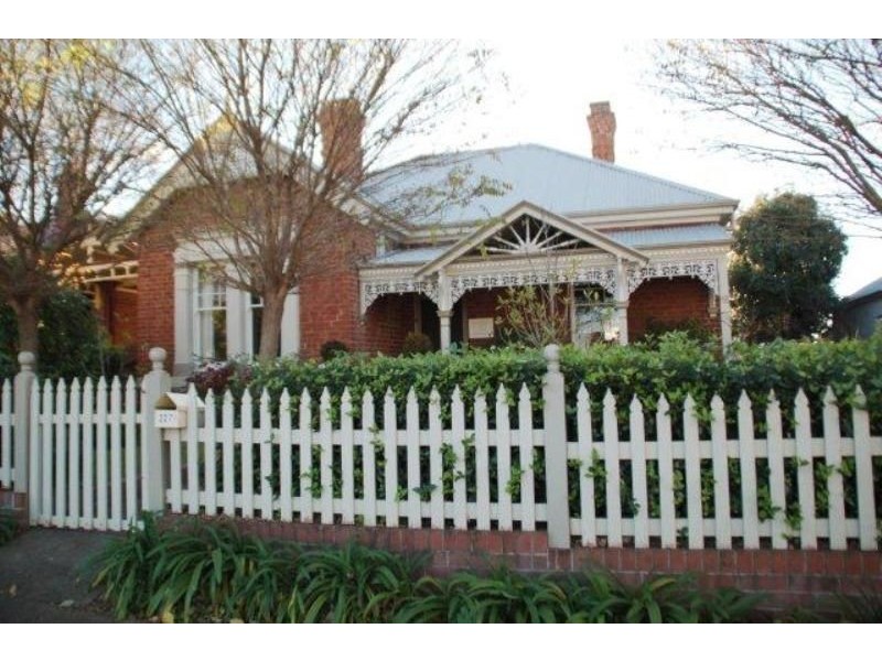 227 Bentinck Street, Bathurst NSW 2795