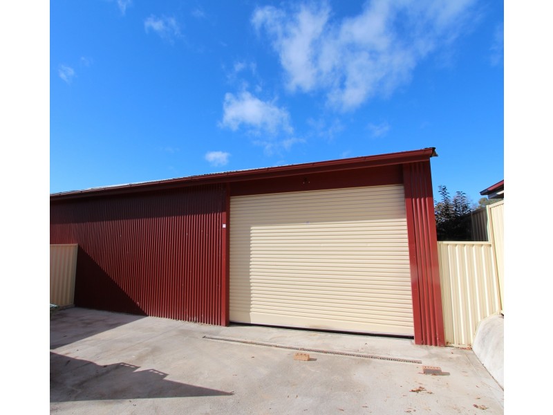 106 D Peel, Bathurst NSW 2795