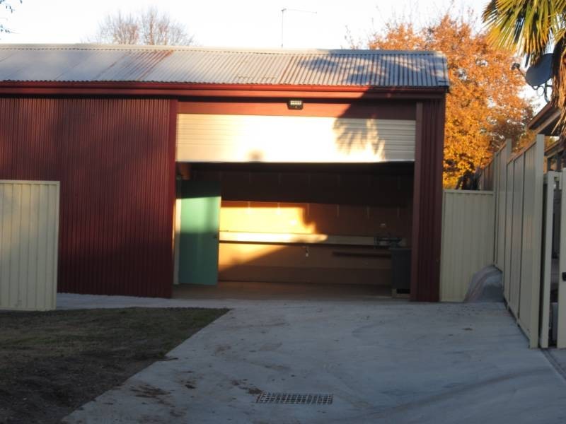 106 D Peel, Bathurst NSW 2795