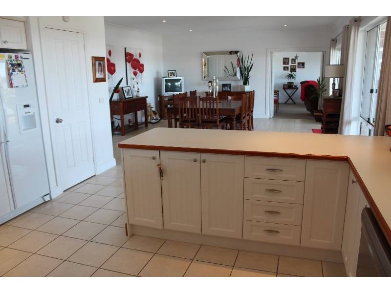 50 Ilumba Way, Bathurst NSW 2795