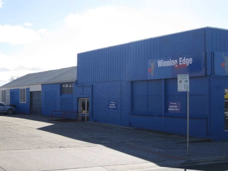 65 George St, Bathurst NSW 2795