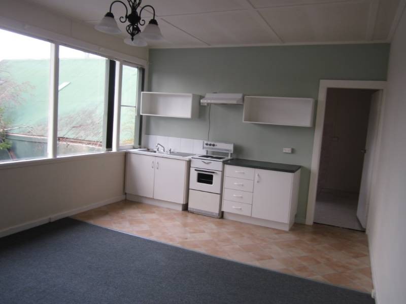 Flat 1  49 Keppel, Bathurst NSW 2795