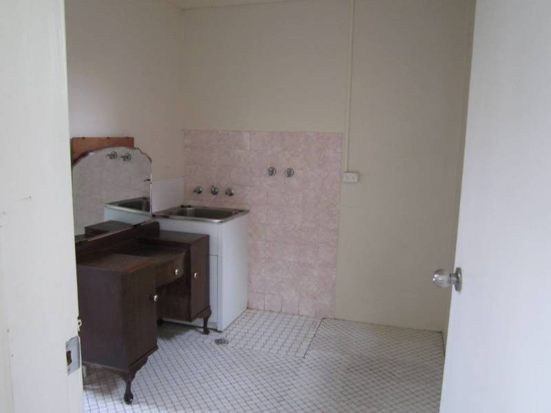 Flat 1  49 Keppel, Bathurst NSW 2795