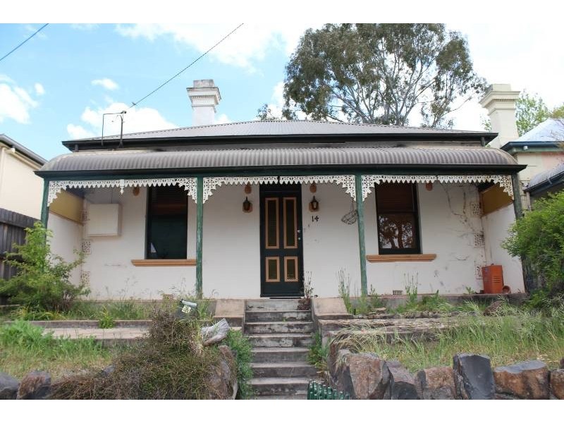 14 Busby Street, Bathurst NSW 2795