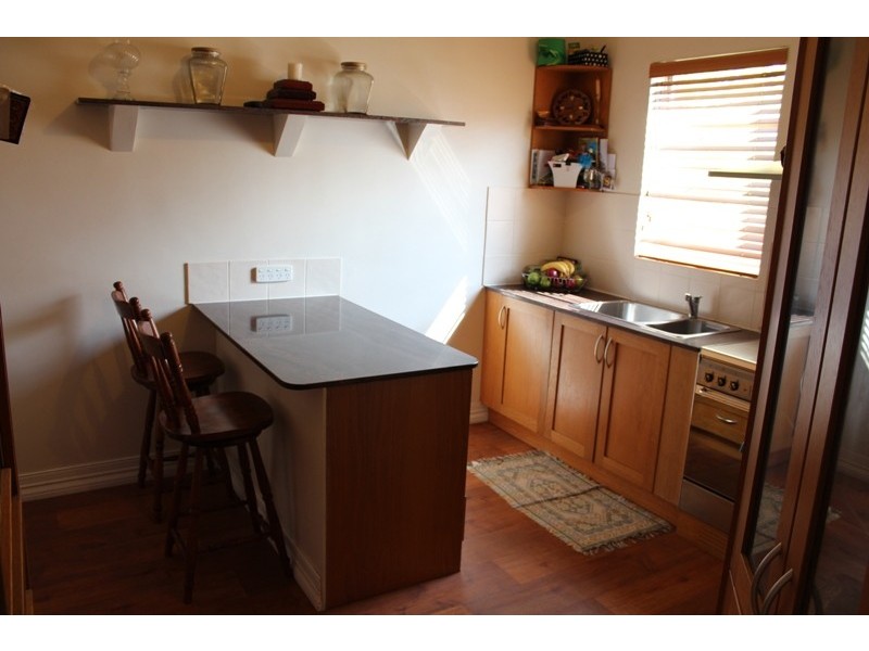 17 Gilmour Street, Bathurst NSW 2795