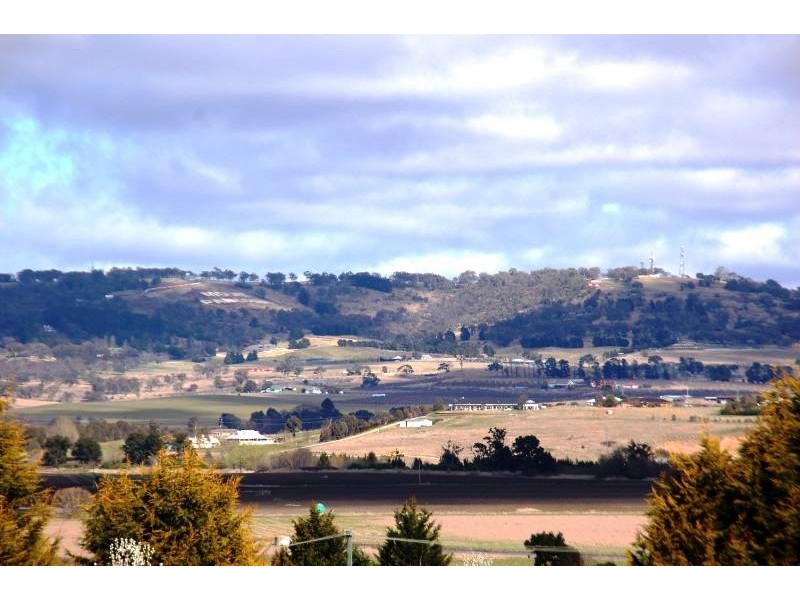 71 Blue Ridge Drive, Bathurst NSW 2795