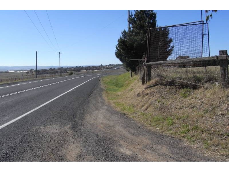 579 Mitchell HIghway, Bathurst NSW 2795
