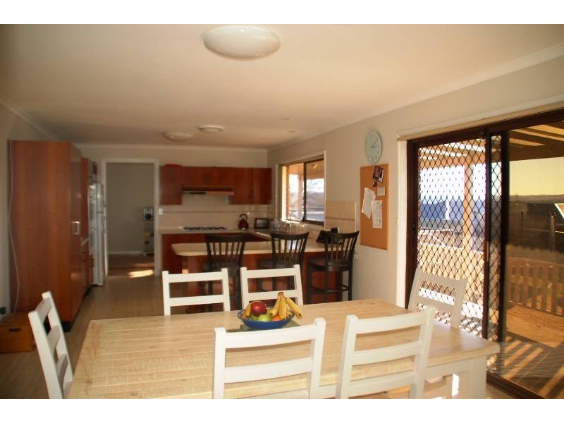 66 Alcheringa Road, Bathurst NSW 2795