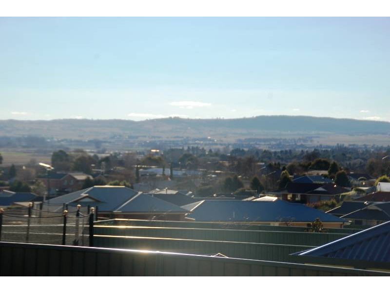 66 Alcheringa Road, Bathurst NSW 2795