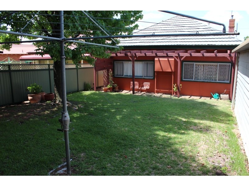 186 Rocket Street, Bathurst NSW 2795