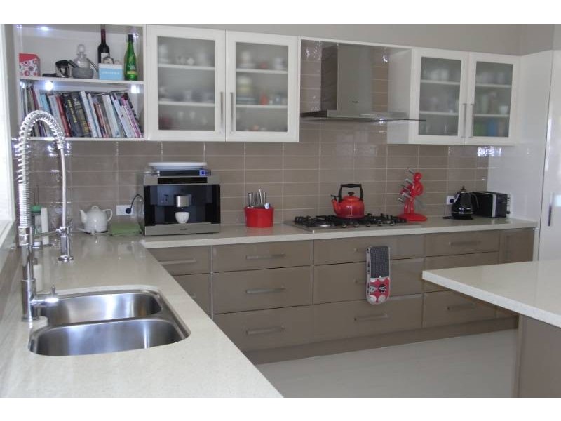 16 Robindale Court, Bathurst NSW 2795