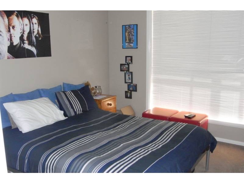 16 Robindale Court, Bathurst NSW 2795