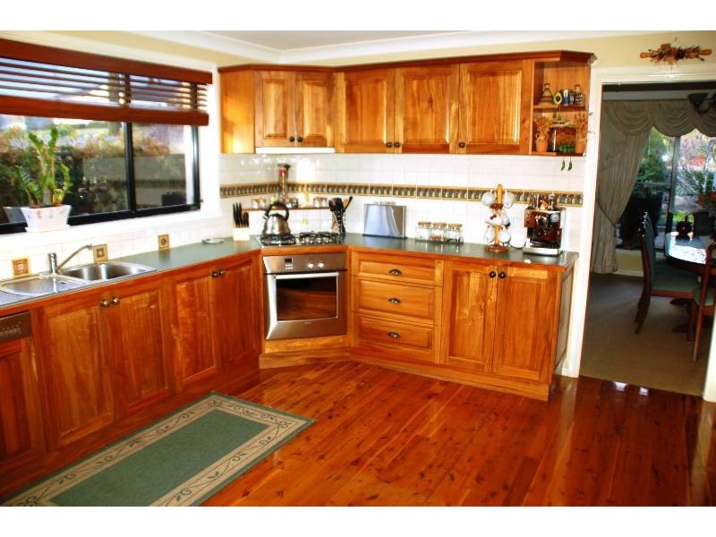27 Country Way, Bathurst NSW 2795