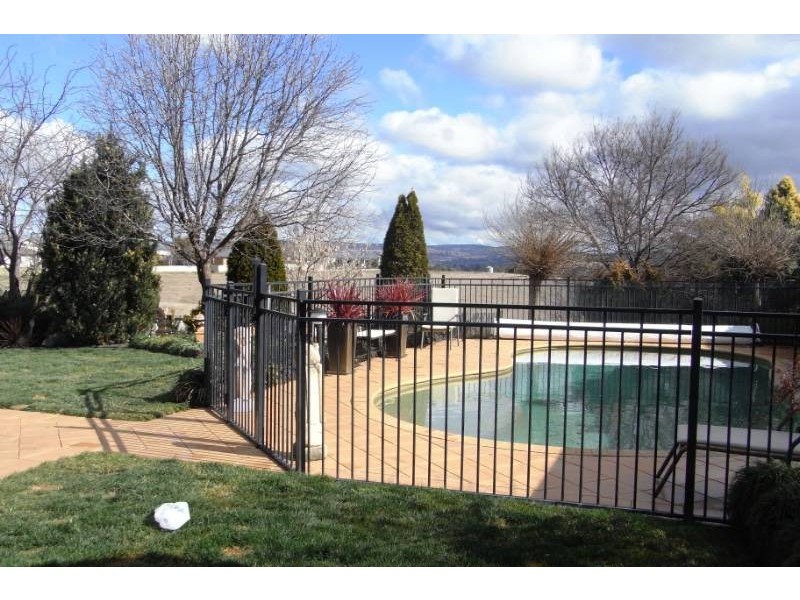 27 Country Way, Bathurst NSW 2795
