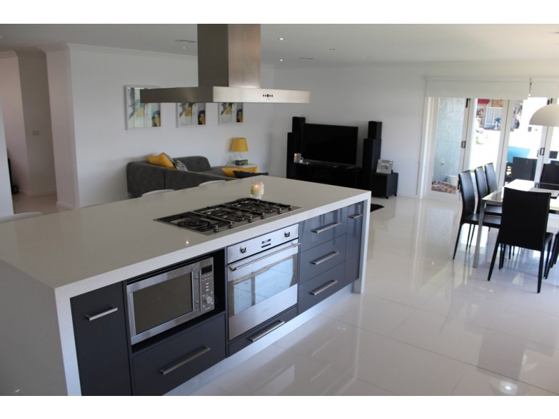 78 Freeman Circuit, Bathurst NSW 2795