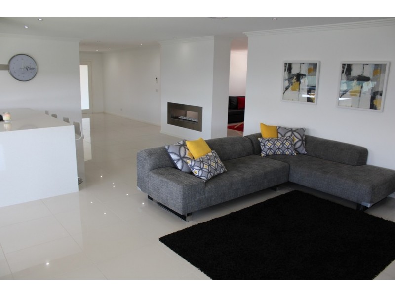 78 Freeman Circuit, Bathurst NSW 2795