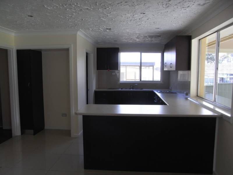 114 Sydney Road, Bathurst NSW 2795
